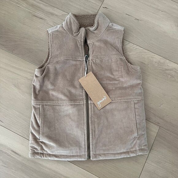 NWT Goumi Kids Champignon Sherpa Corduroy Vest SZ 6-7Y Youth S Reversible Pocket - Picture 1 of 4